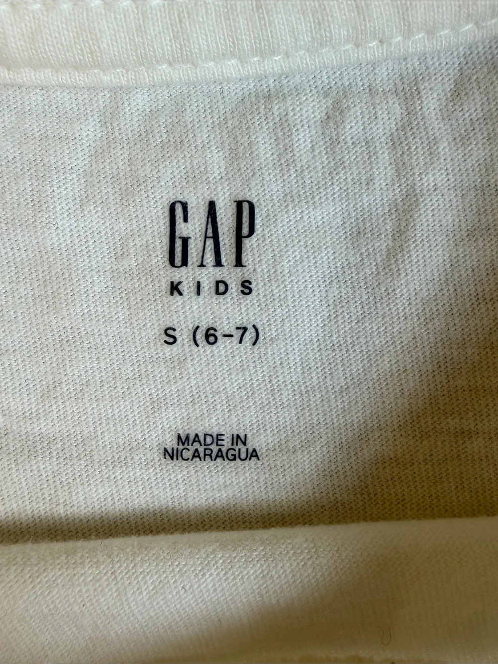 GAP kids szS(6-7) White Short Sleeve Tee with Multicolor Smiley Faces